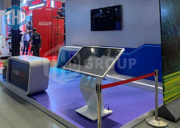 Thi Cong Gian Hang Vietnam Industry Week 2026 Tai Thd Decor