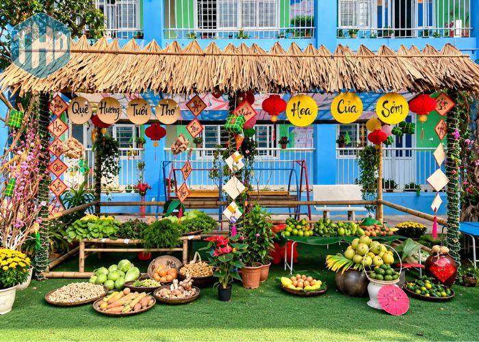 Thiet Ke Gian Hang Hoi Cho Truong Hoc